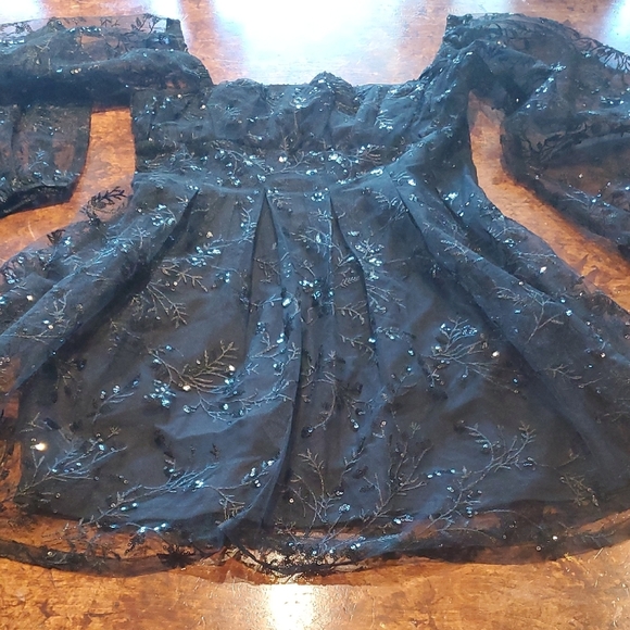 Forever 21 Black A-Line Cocktail Dress with Bishop Sleeves - Picture 10 of 10